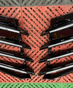 Ốp Lưới Tản Nhiệt Dưới TOYOTA Land Cruiser 2021-2024 LC300 Bản Độ Có Đèn