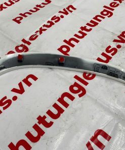 Ốp Nhựa Tai Xe Trước TOYOTA Land Cruiser LC300 2021-2024 Vế Trái(LH)75602-60062-A0 7560260062A0