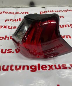 Đèn Hậu Ngoài LEXUS LX570 2016-2020 Vế Phải(RH)81551-60C00 8155160C00